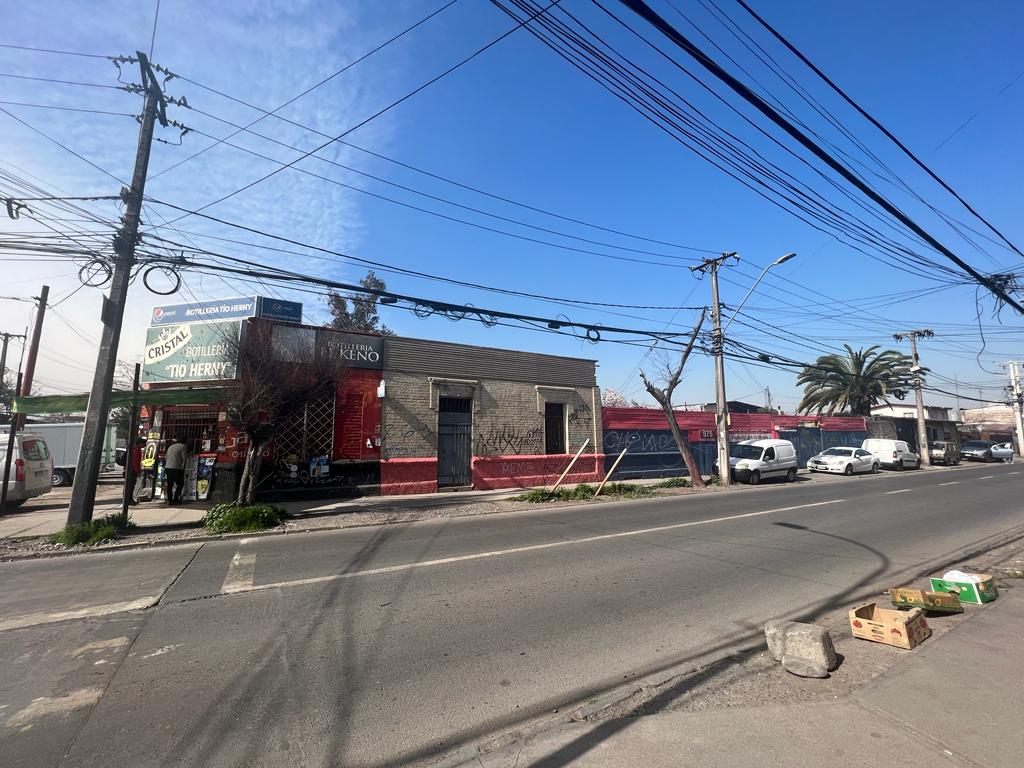 Se vende casa uso habitacional y comercial. Quinta normal